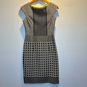 Geometric patterned sheath dress